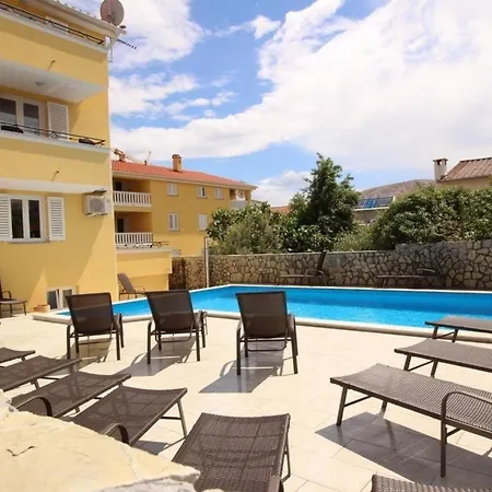 In Mit Eigenem Balkon Apartman